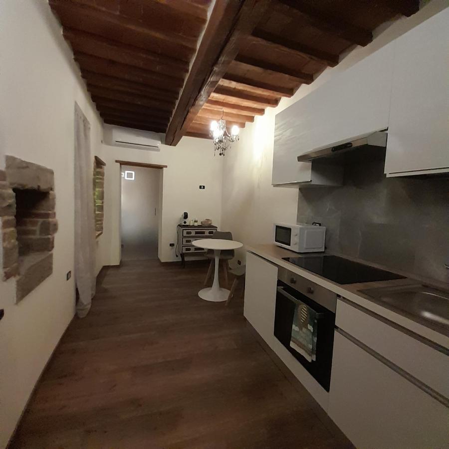 Piccolo Garibaldi Appartamento Arezzo Exteriör bild